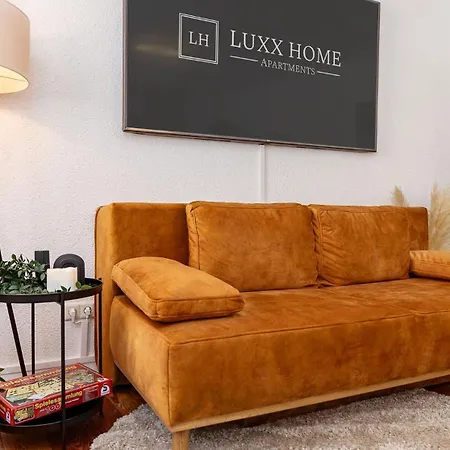 Luxx *